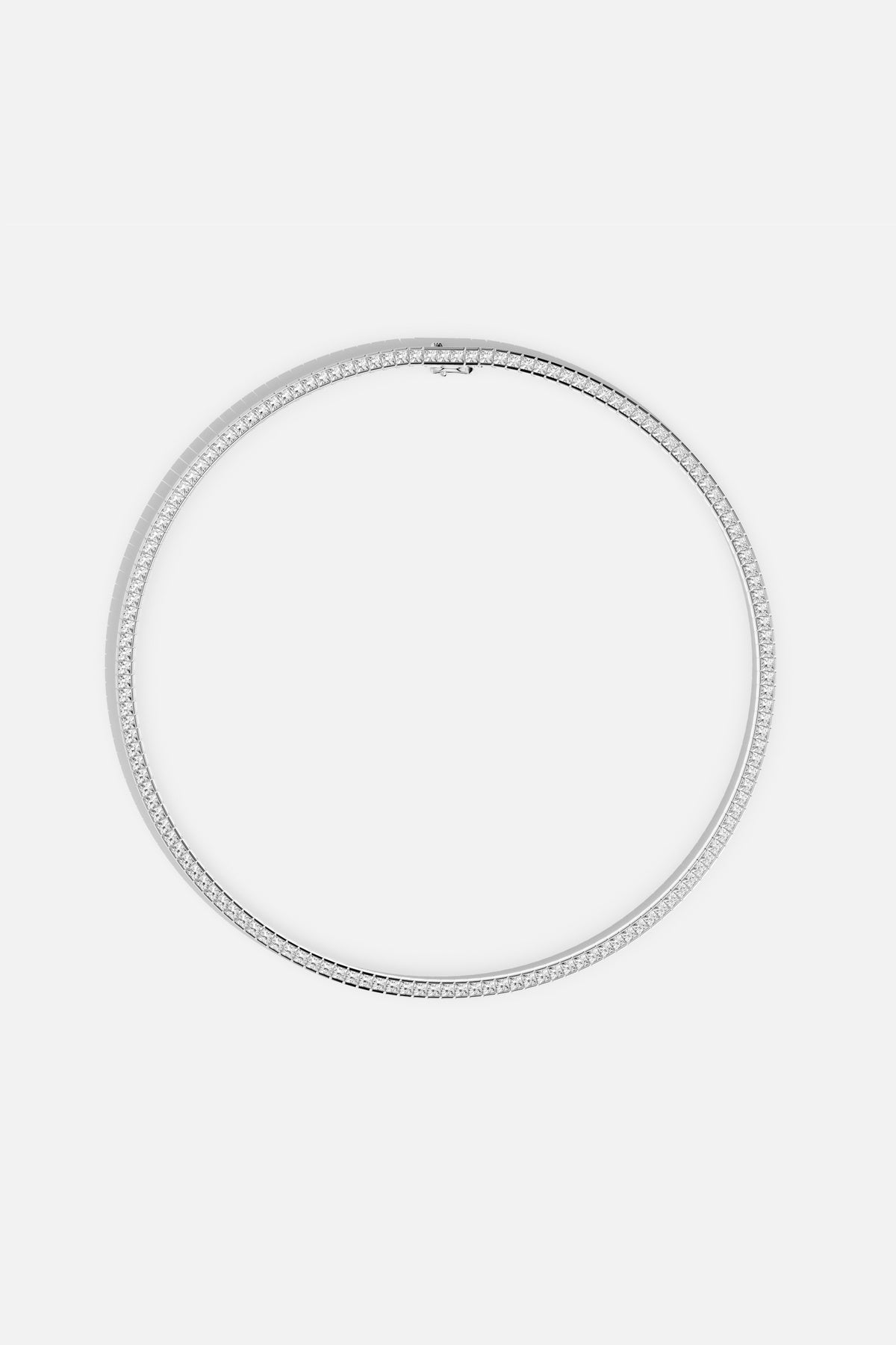 APM Necklace in rhodium finish, a luminous line of quiet elegance.