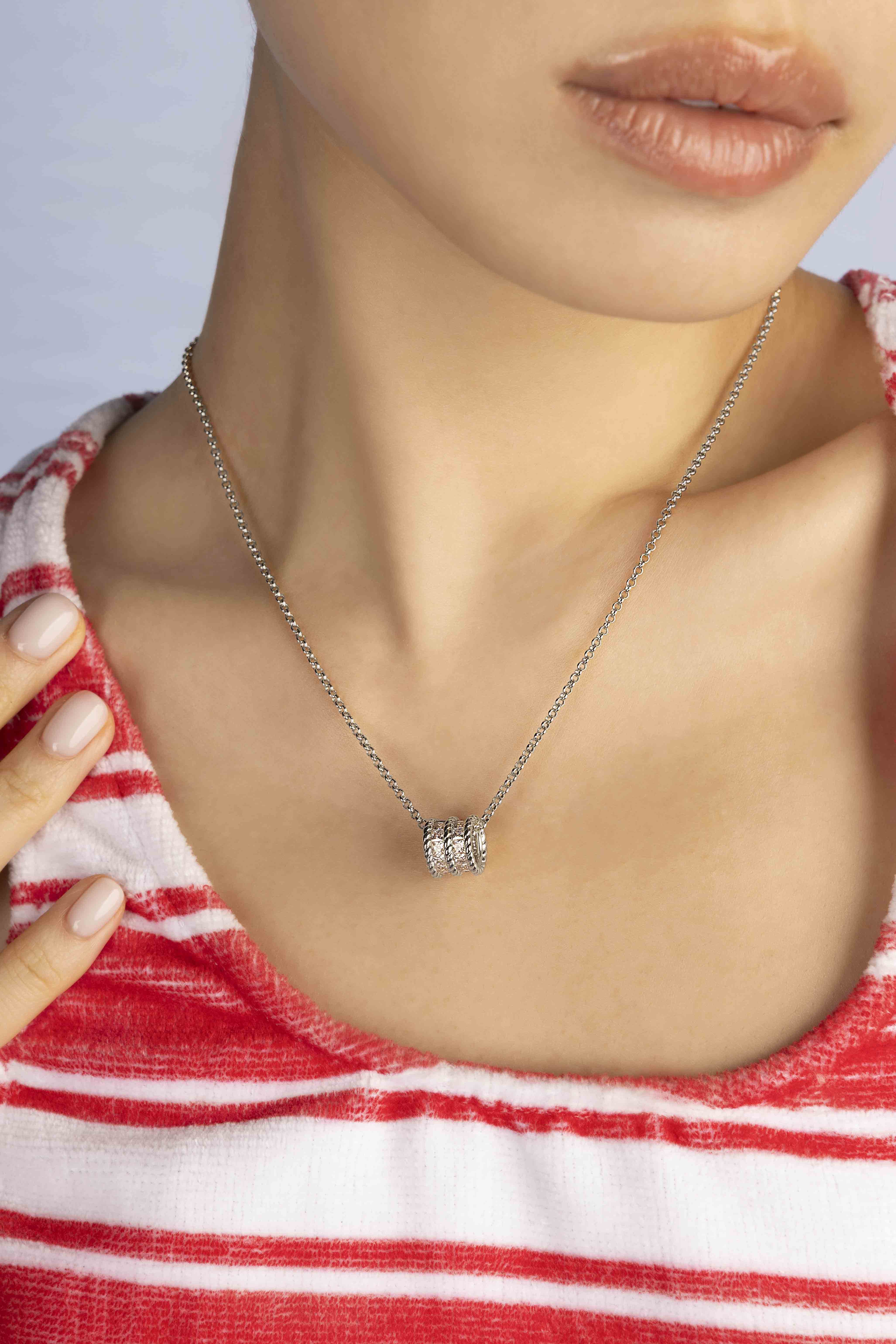 02-WC8378OX-APM-Monaco-Necklace