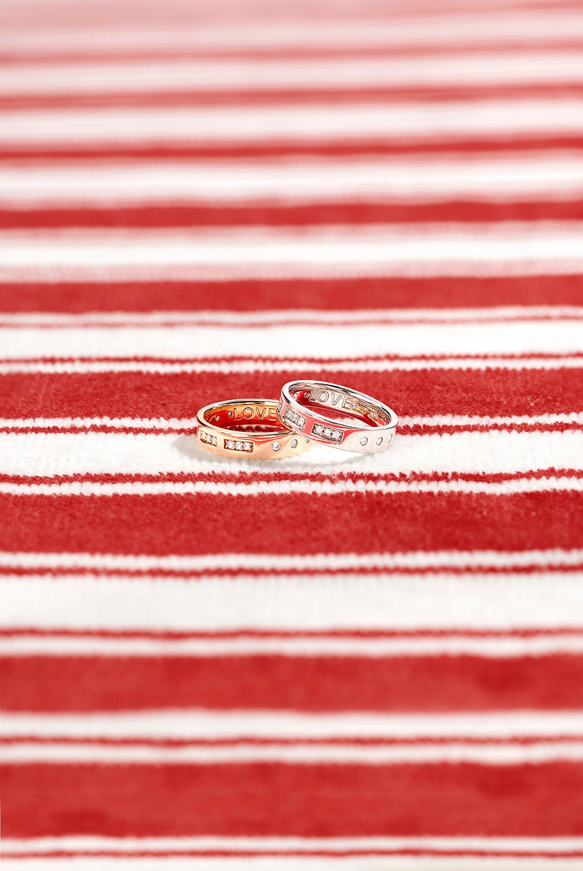 03-P20448OX-APM-Monaco-LOVE-Ring