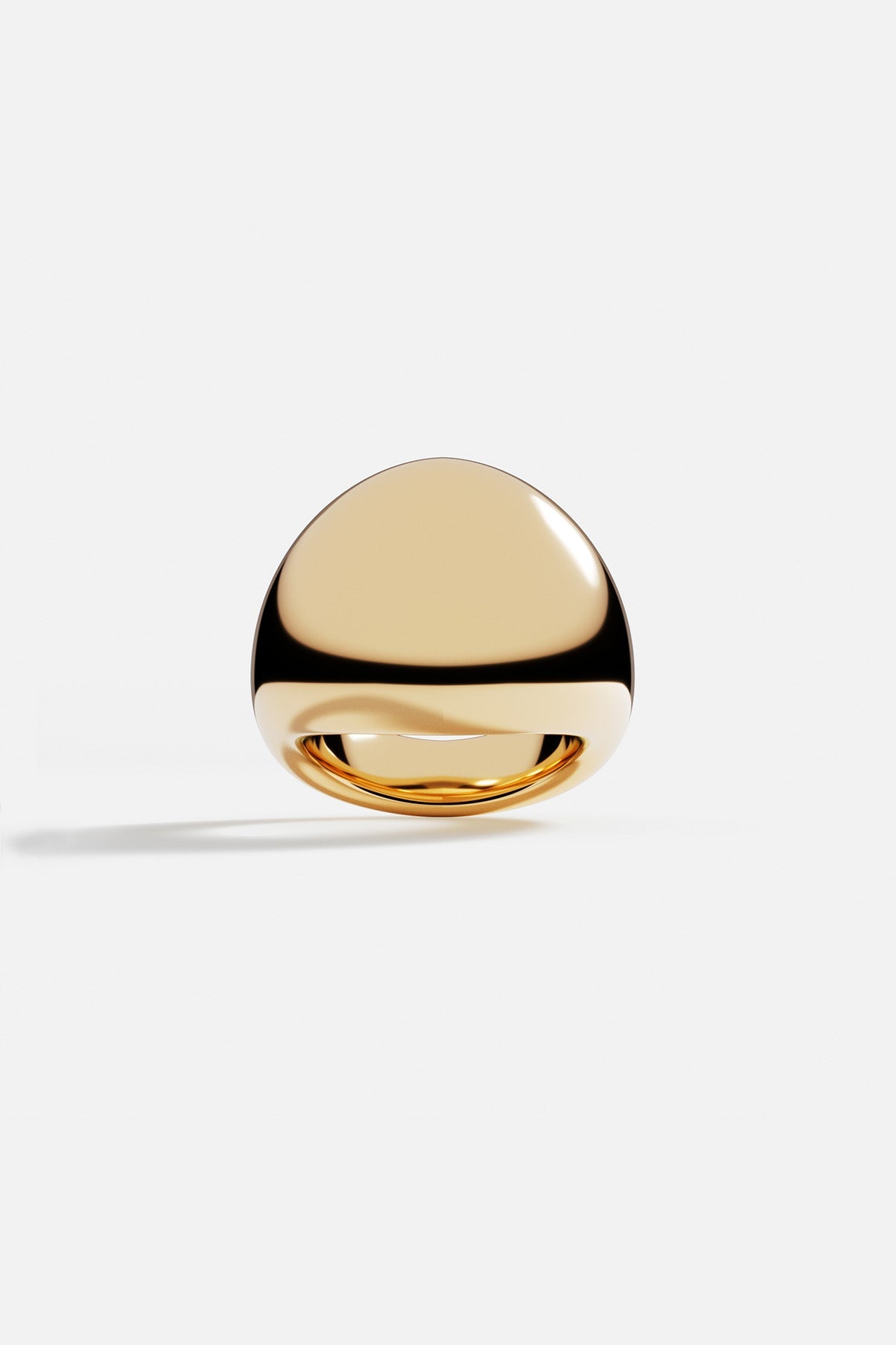 APM Monaco Dome Ring in yellow gold