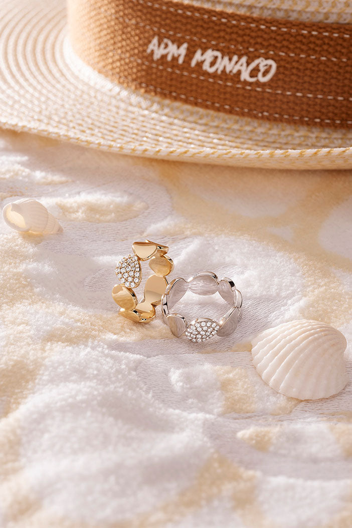 APM Monaco Galet Ring in Silver on soft beach