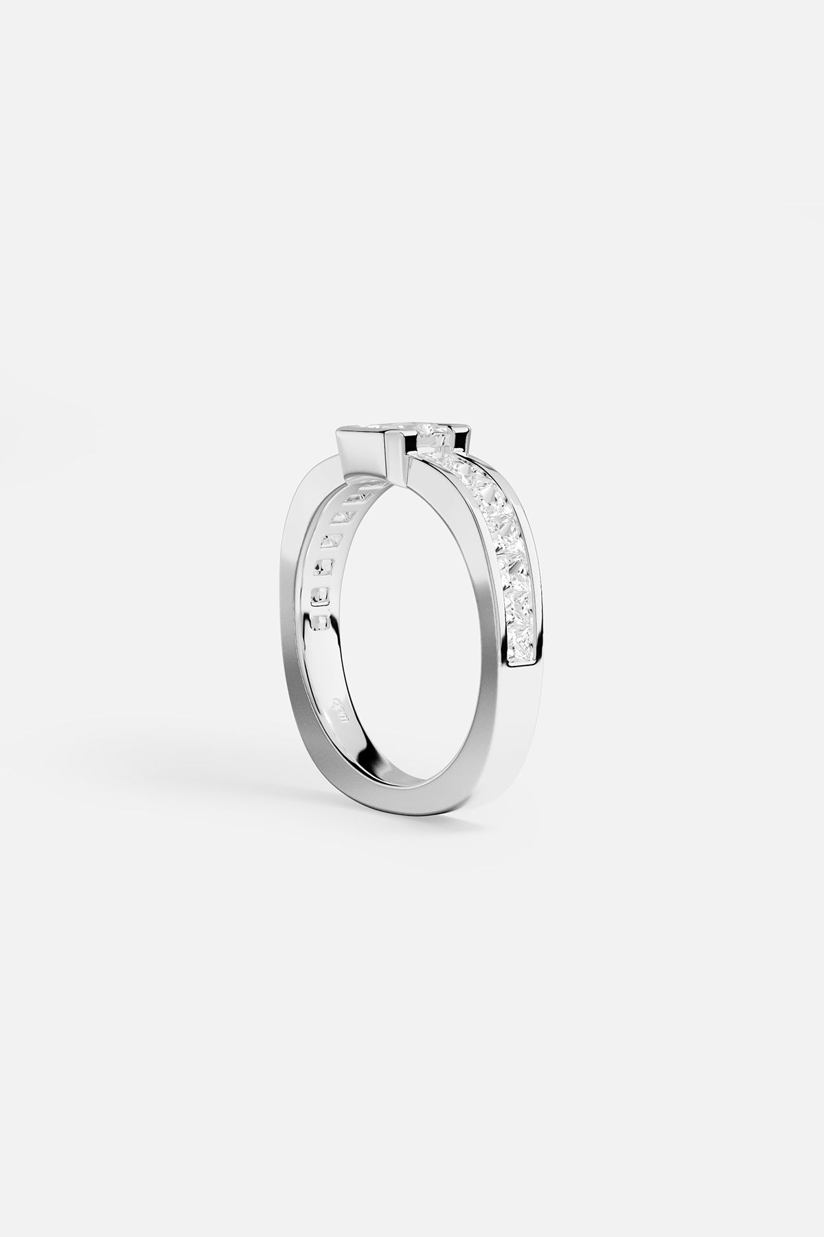 APM Monaco Lumière Pavé Ring