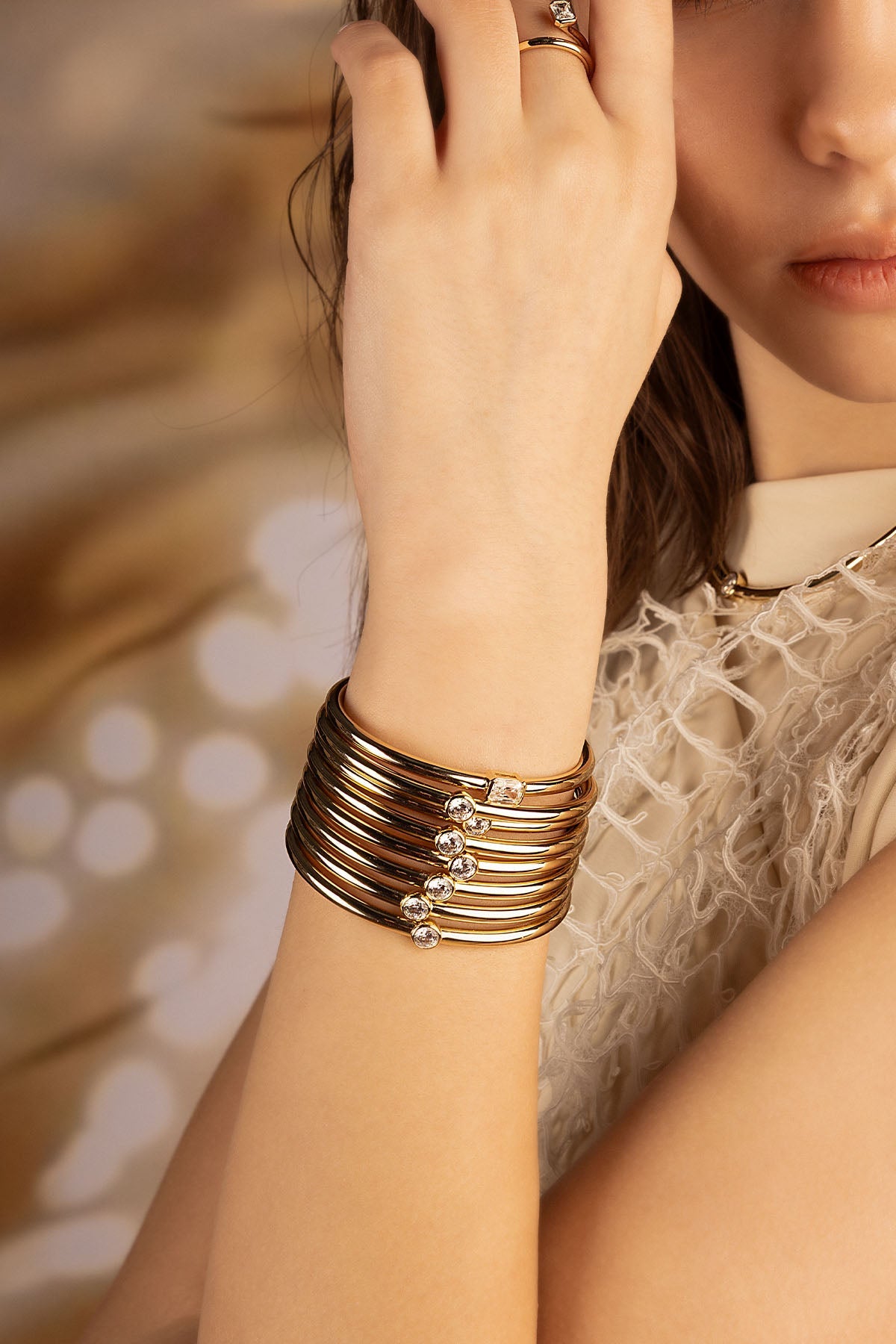 APM Monaco Éclat Cuff in Yellow Gold