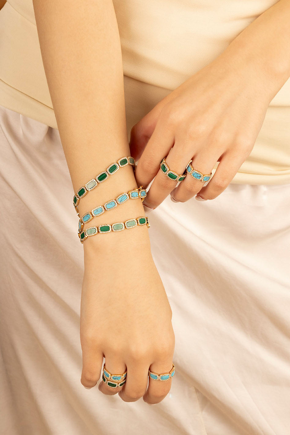 APM Monaco Malachite Bracelet in Yellow Gold