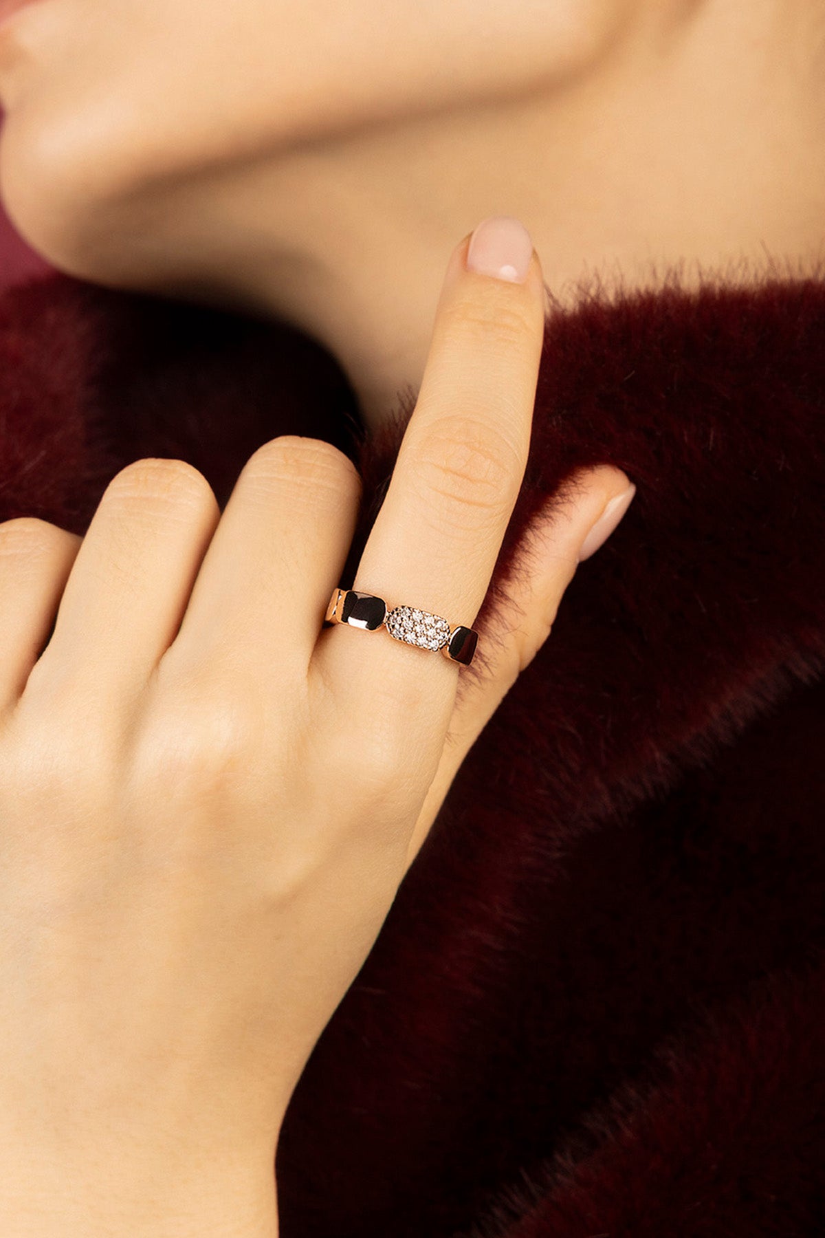 Pavage Ring, 18k rose gold finish | APM Monaco