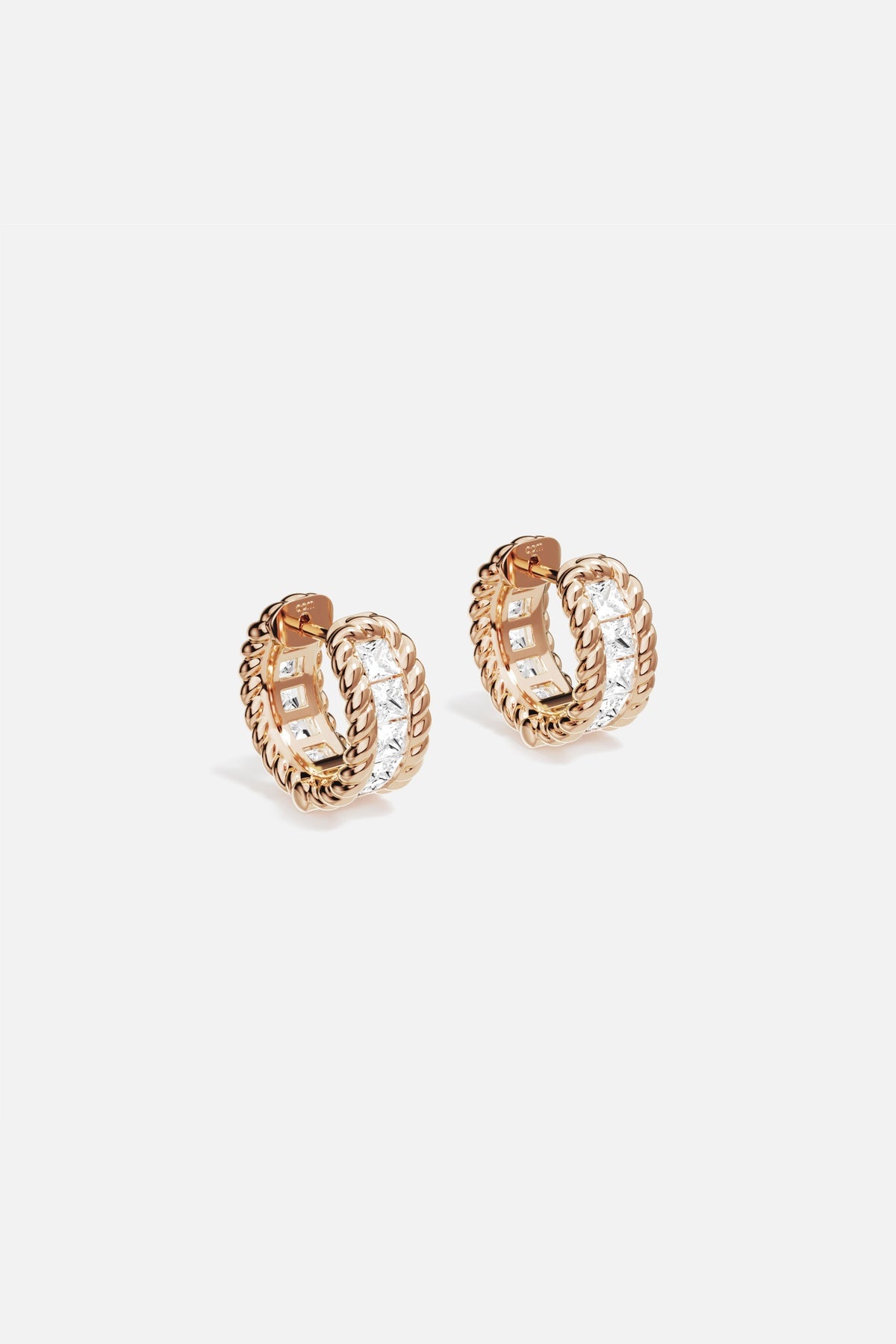02-PE17194OX-APM-Monaco-Cordage-Earrings