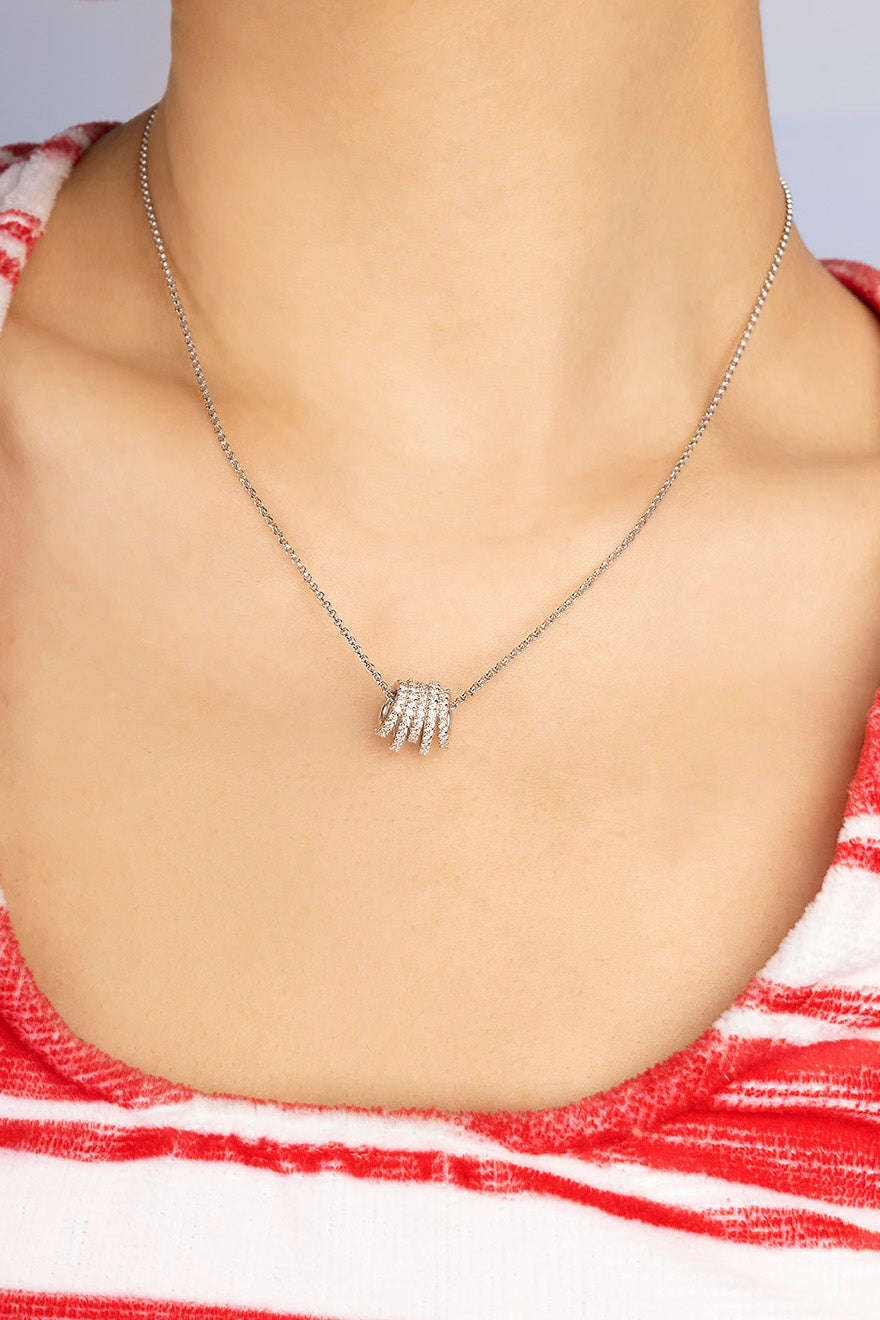 02-WC4693OX-APM-Monaco-Promesse-Necklace