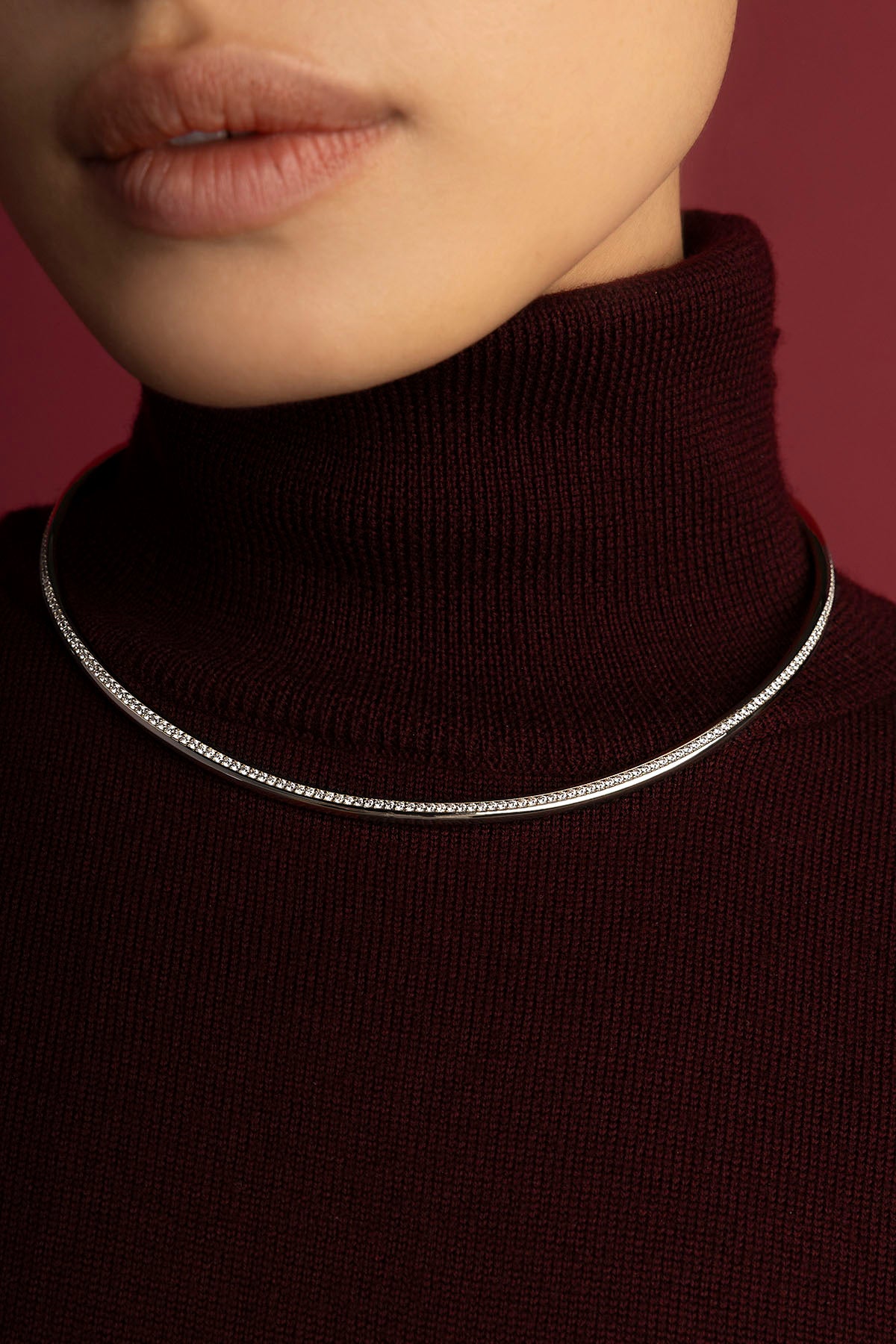 02-WC8478OX-APM-Monaco-Riviera-Necklace-Worn