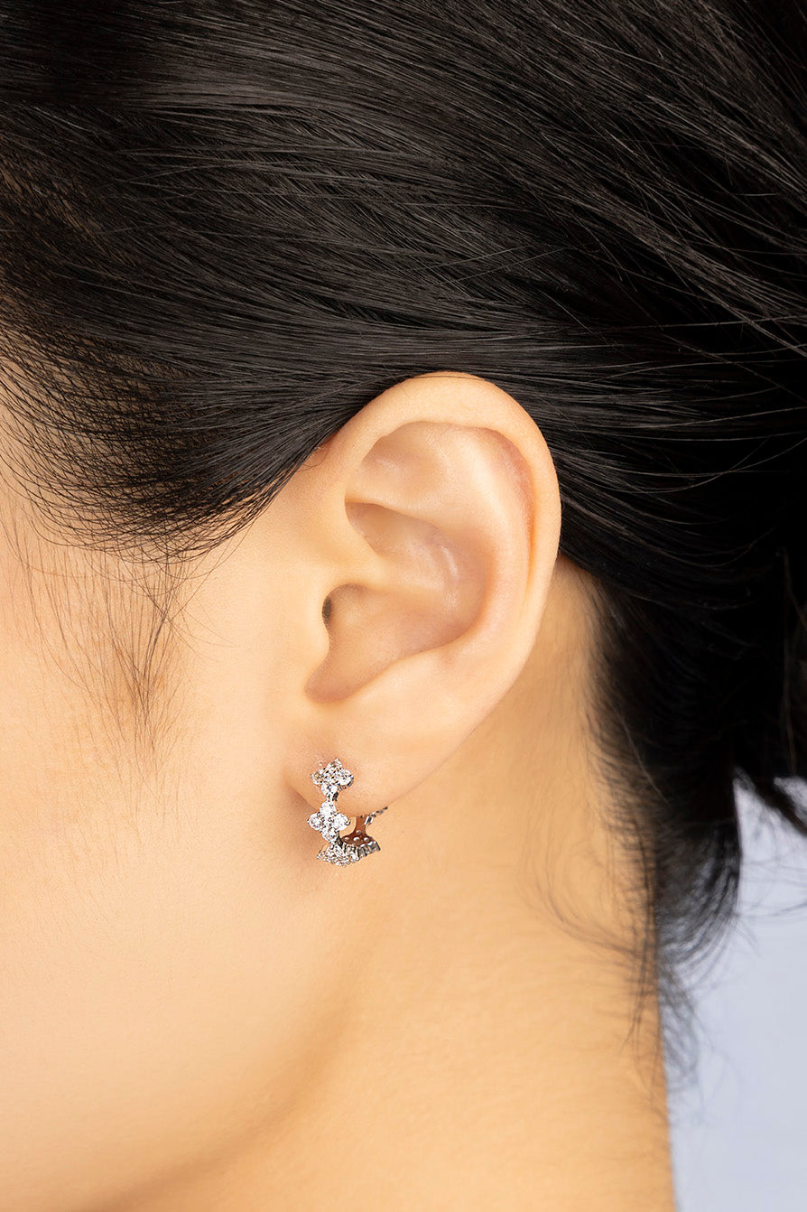 02-WE15327OX-APM-Monaco-Earrings