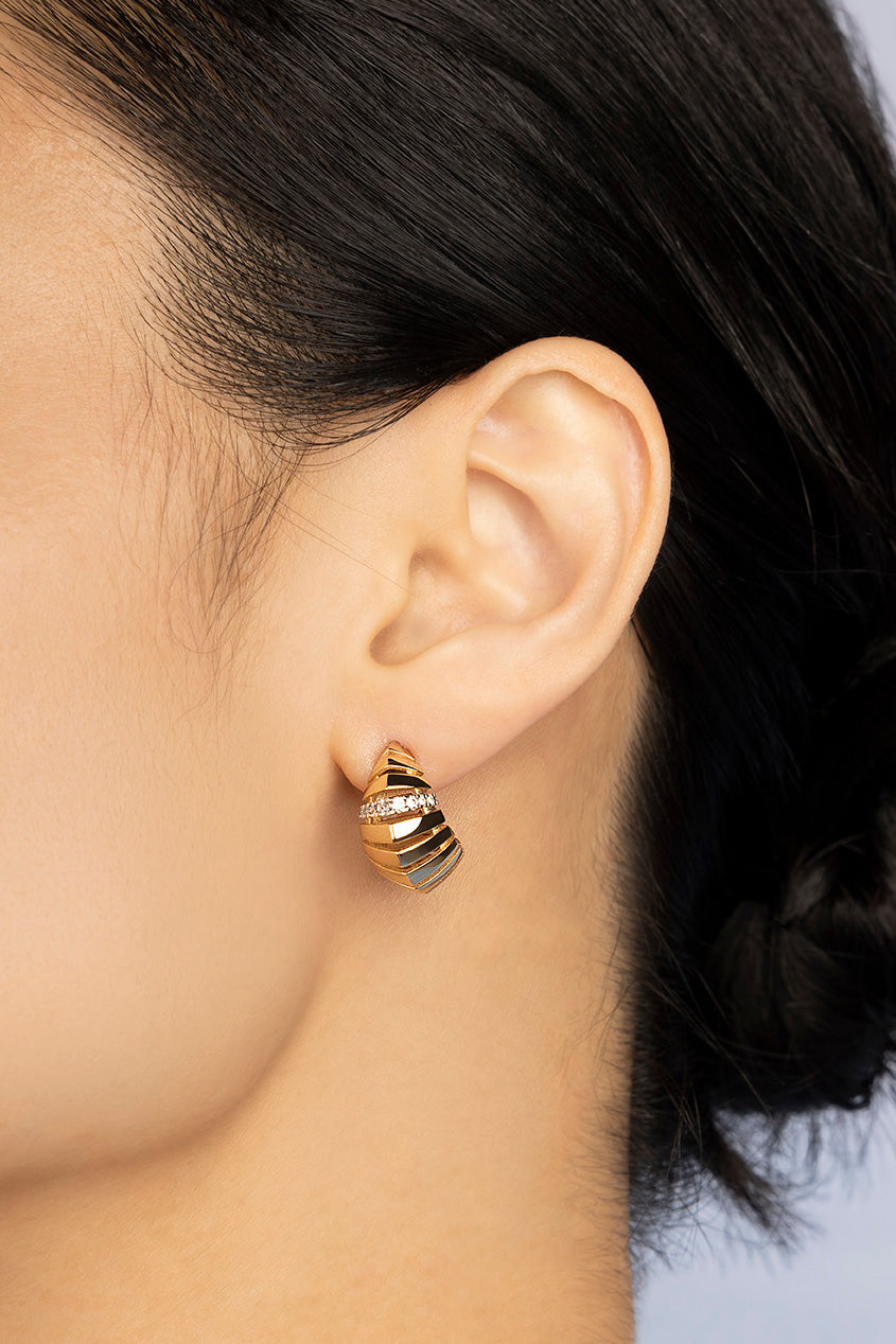 02-YE15928XRH-APM-Monaco-Earrings