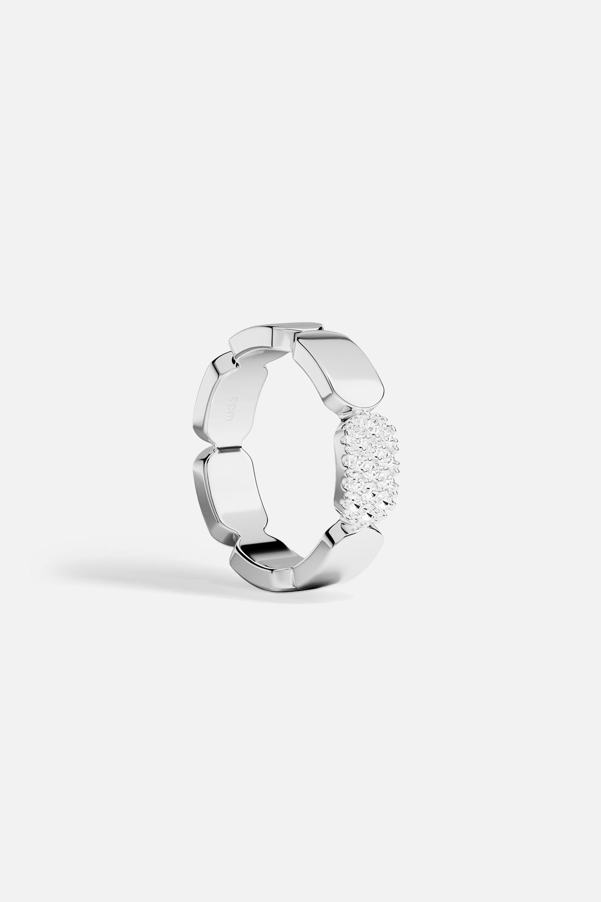 04-W22934OX-APM-Monaco-Pavage-Ring-Jewelry