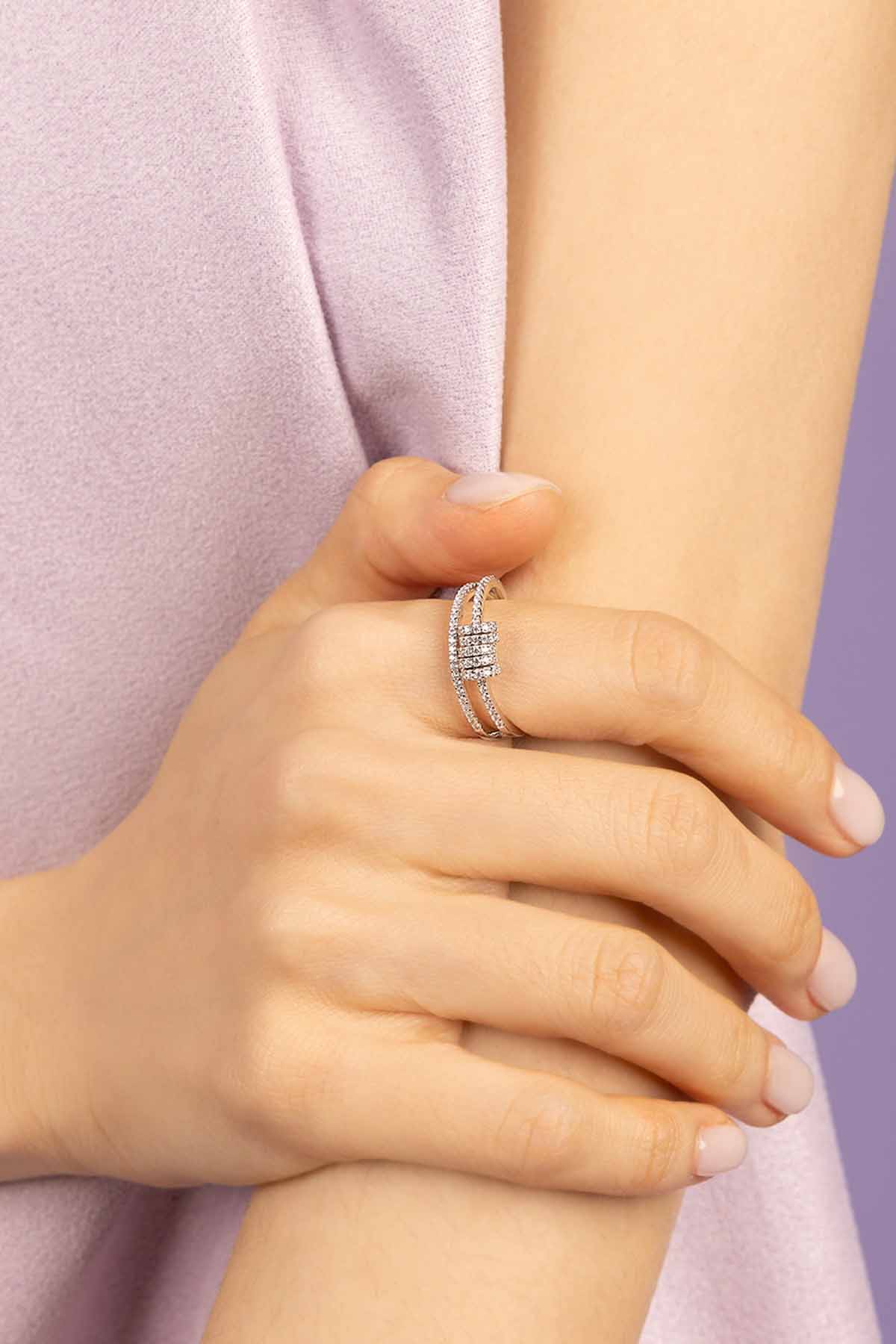 APM Monaco Double Piercing Ring