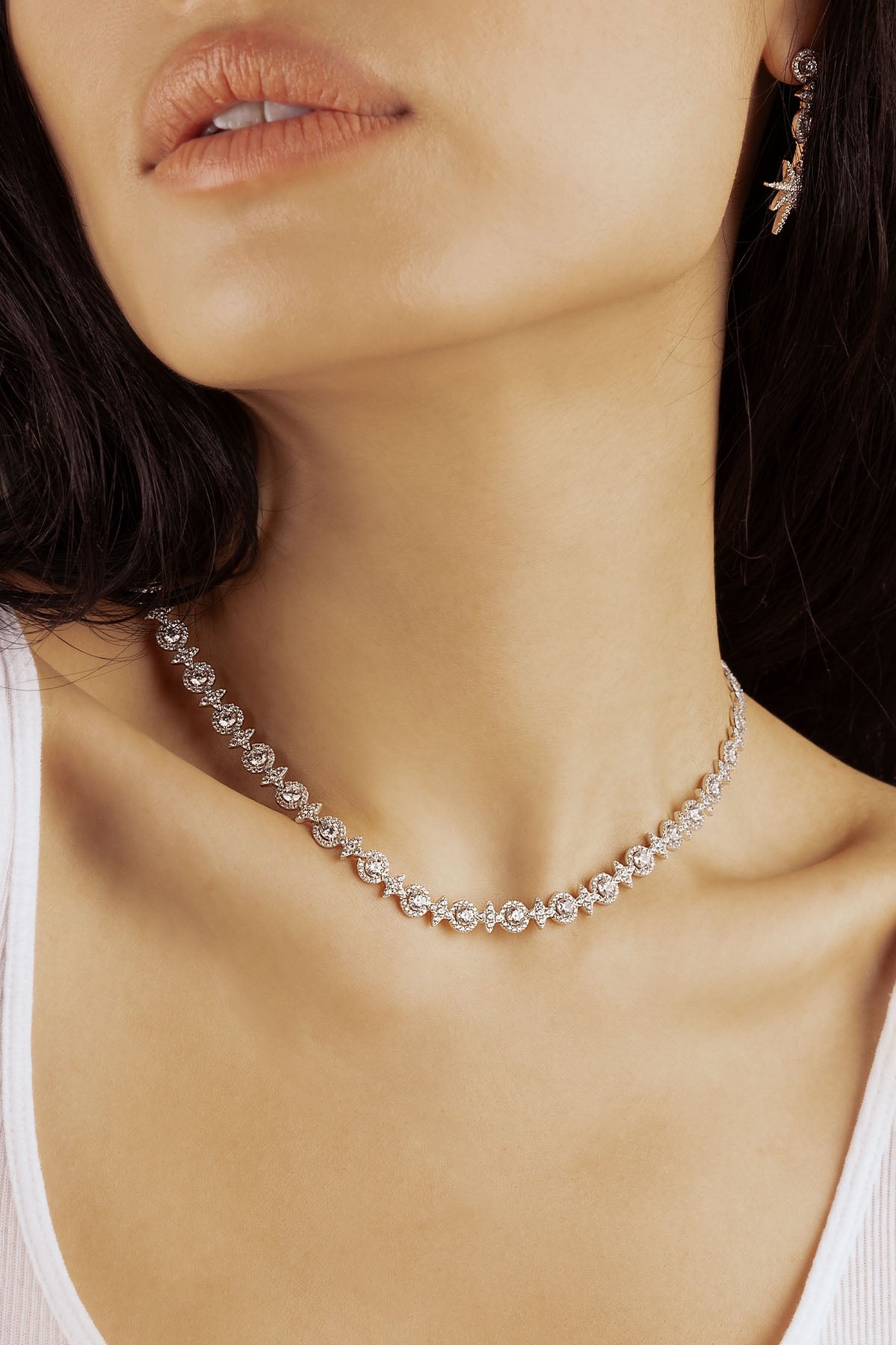 APM Monaco Pavé Météorites & Circles Choker in Silver worn on neck